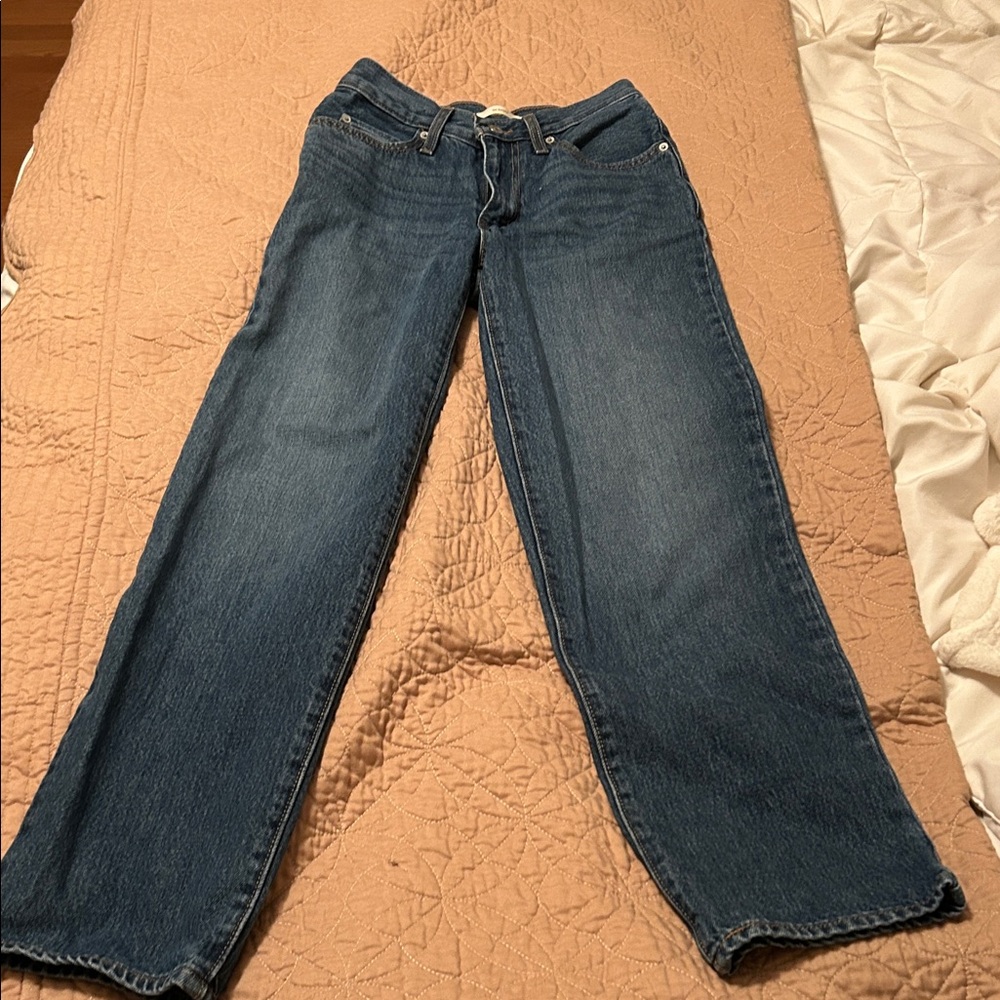 Levi's Women's Straight Leg Blue Jeans